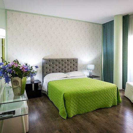 B&B Residenza Gregorio VII โรม ภายนอก รูปภาพ